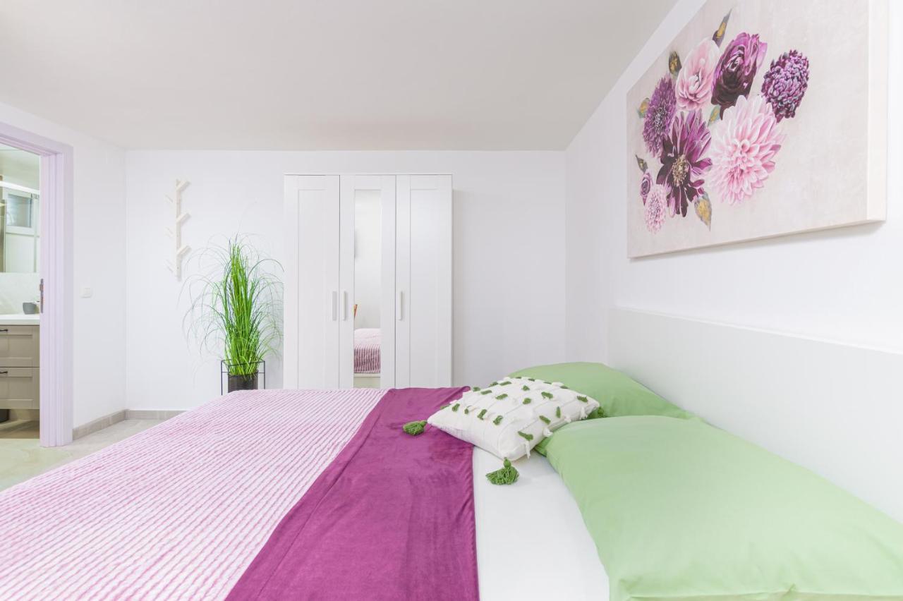 Studio Apartment Mali Медулин Екстериор снимка