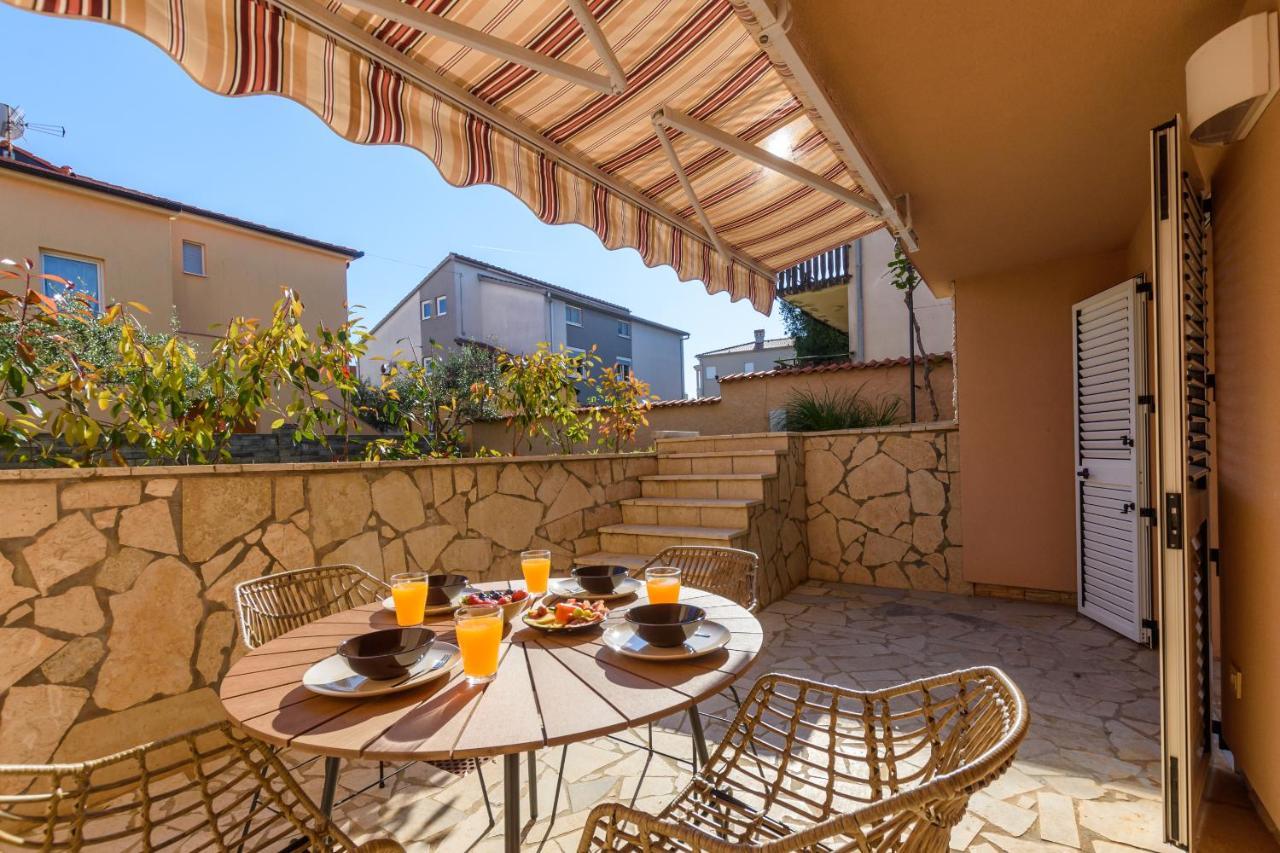 Studio Apartment Mali Медулин Екстериор снимка